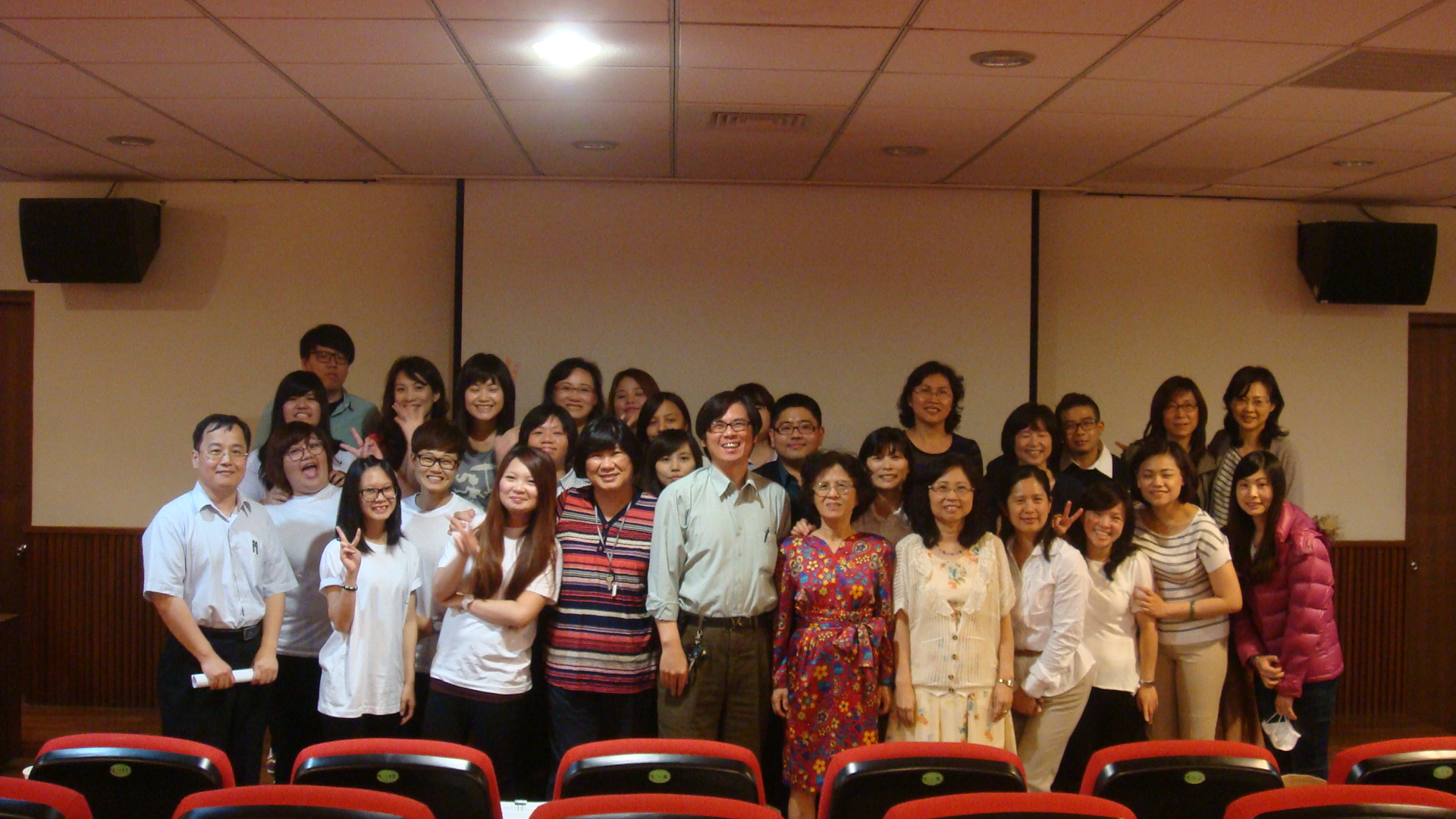 102學年度專題製作發表(進二技)