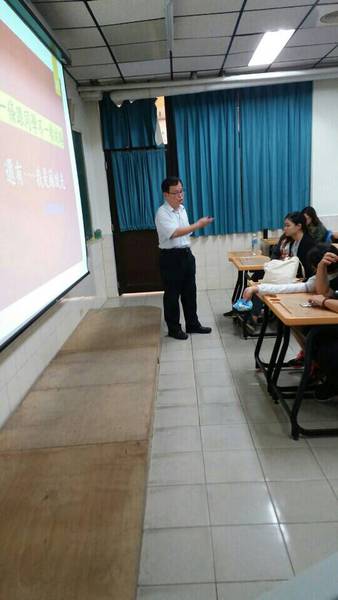 106.05.25_育英妝管科蒞校參訪