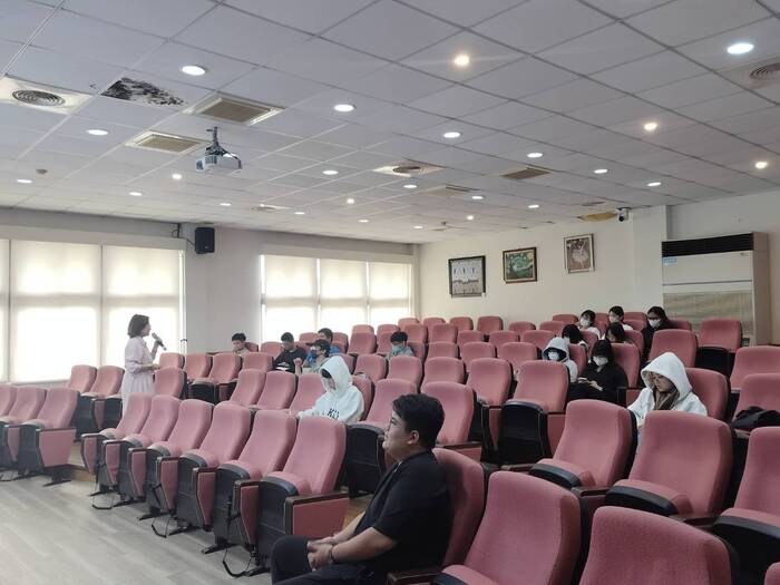 6.職涯講座:從OTC商品到營養品-藥妝店的高毛利祕密與銷售策略圖片