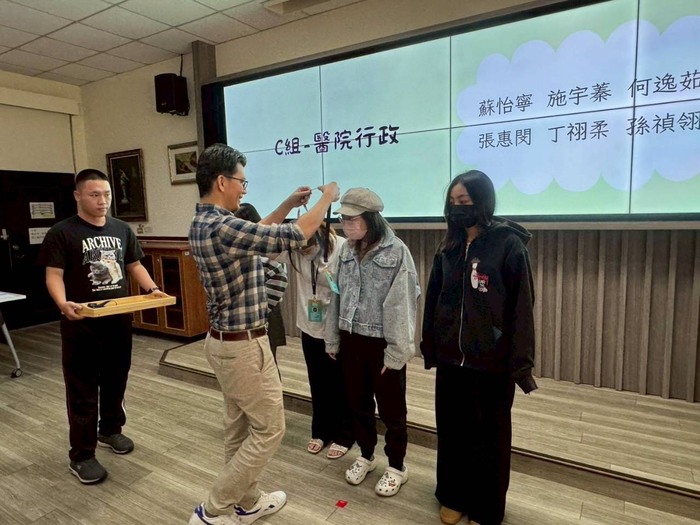 10.114學年度實習專業認證授證典禮講座圖片