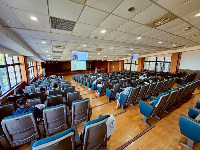 5.講座:從柬埔寨到台灣：全球首例民航機空中轉送危重症心臟病童的臨床決策與跨國協作經驗圖片