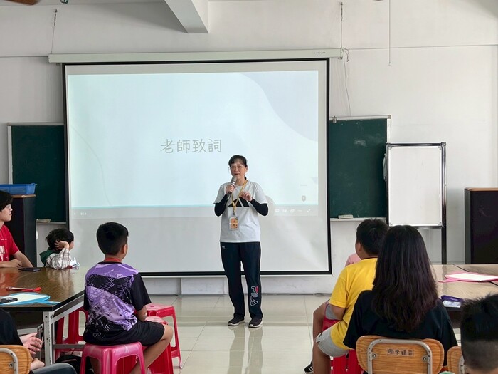 18.健管志工隊-偏鄉國小志工夏令營圖片