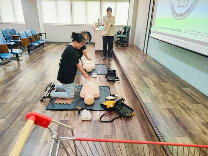 1.活動:BLS基本救命術證照考試圖片